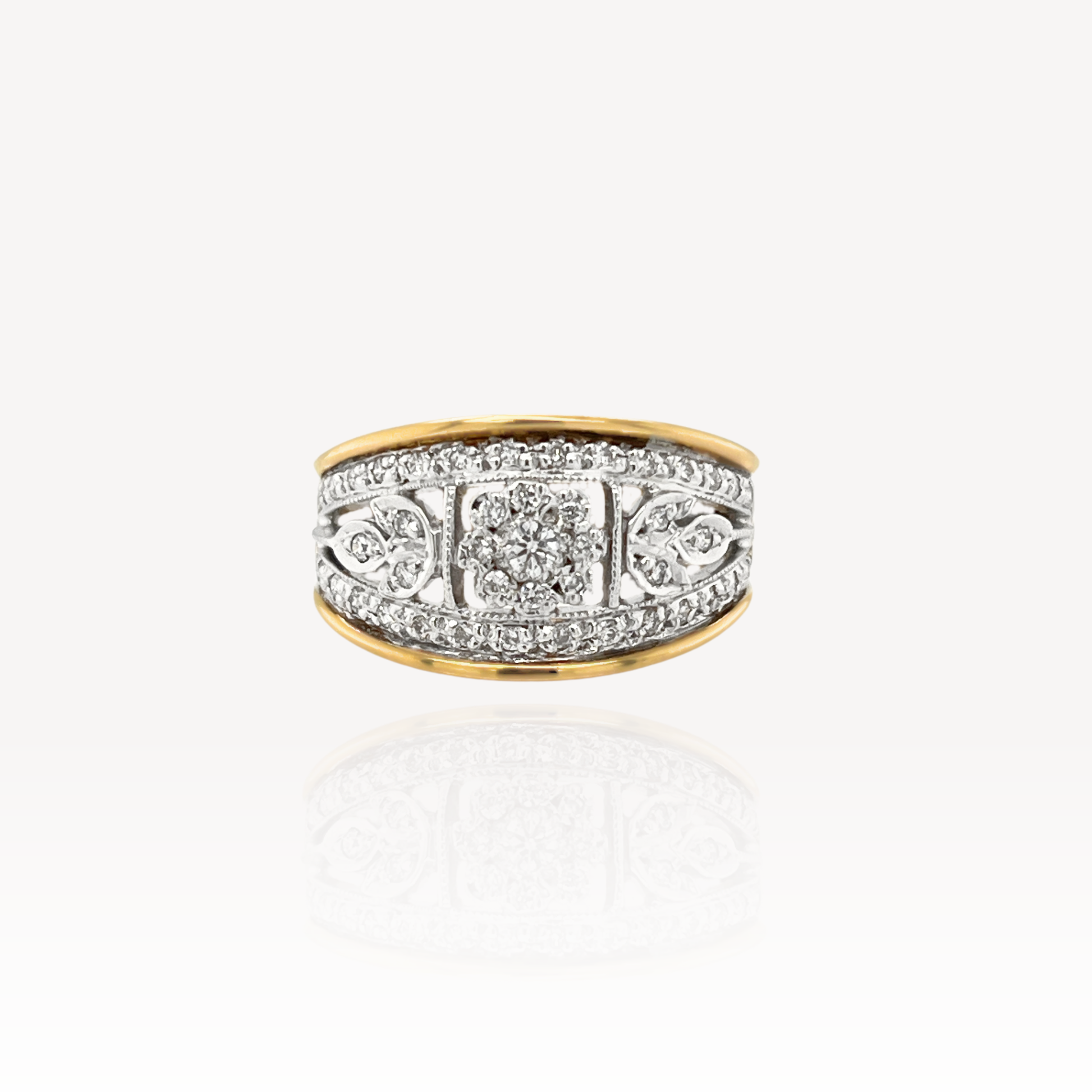 18ct Flower Feature Diamond Tapered Dress Ring