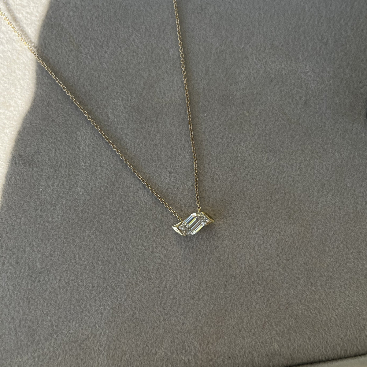 9ct Diamond Asterly Necklace