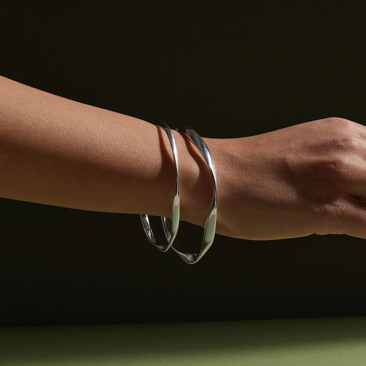 Najo Large Garden of Eden Bangle