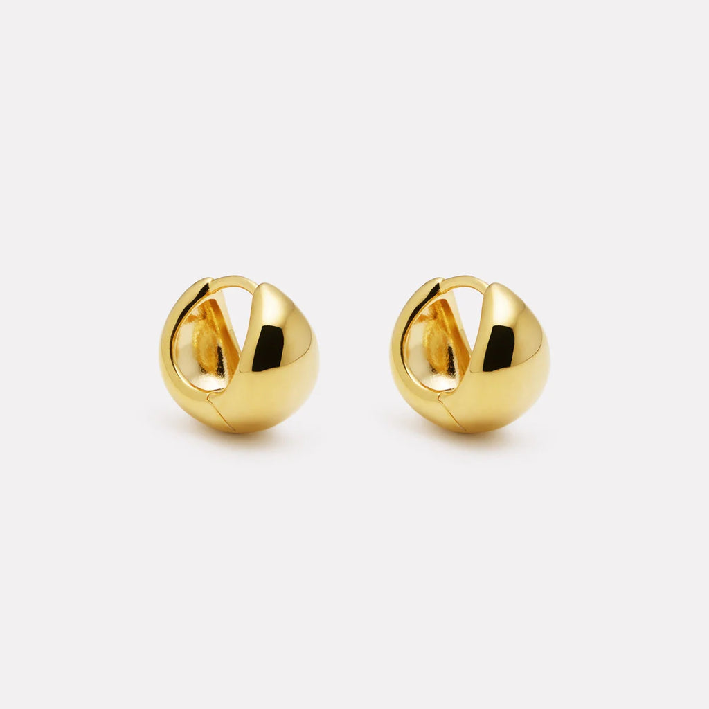 Najo La Muse Huggie Earrings - Gold