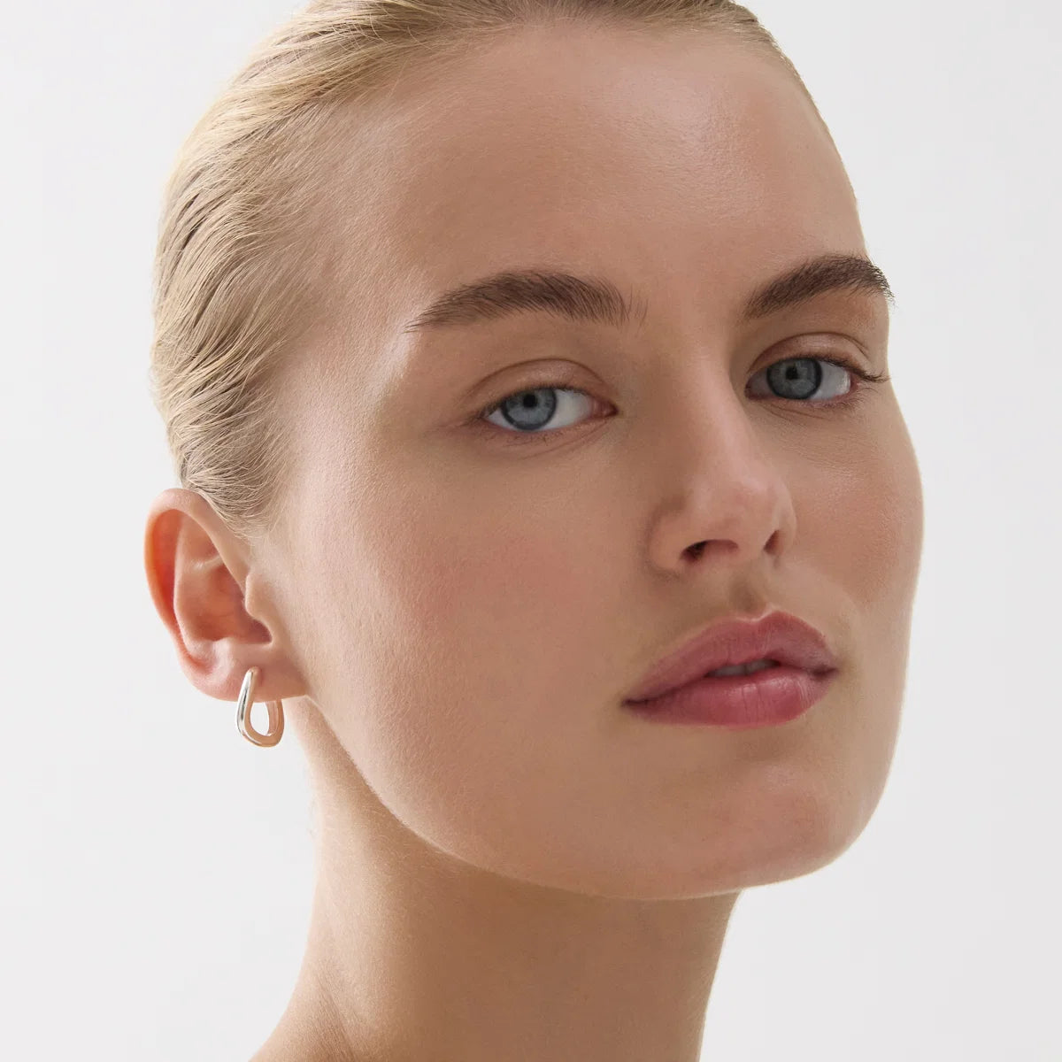 Najo Balm Earrings - Silver