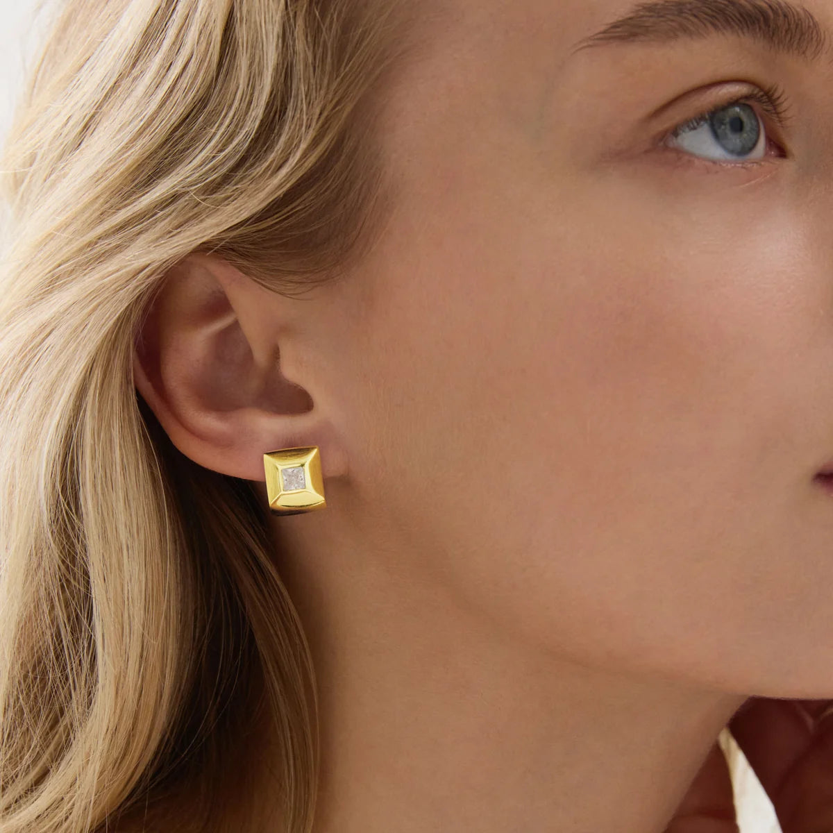 Najo Halo Cubic Zirconia Earrings - Gold