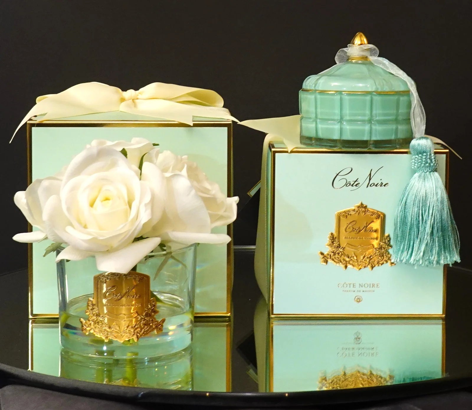 Côte Noire Art Deco Candle - Tiffany Blue & Gold - Persian Lime