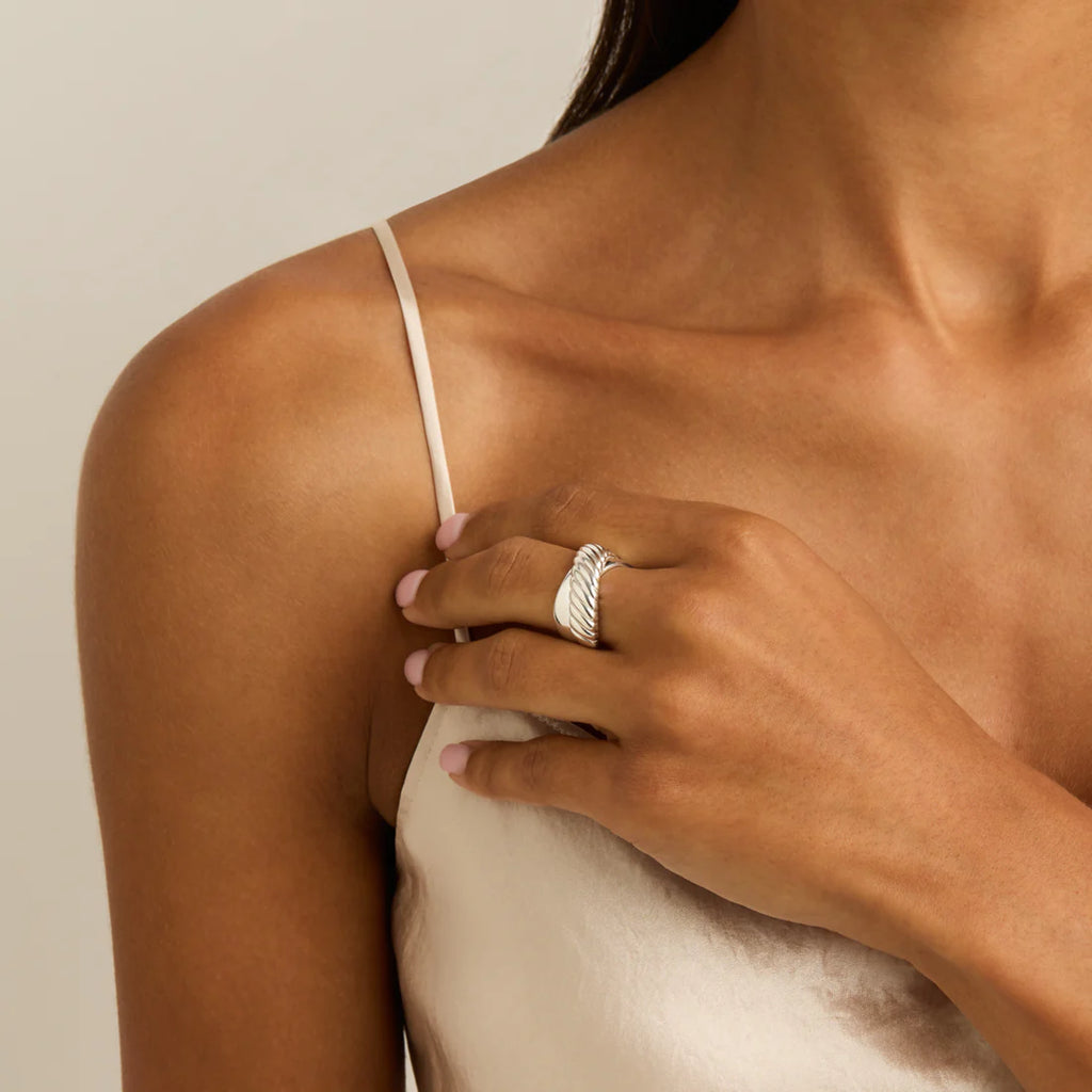 Najo Tidal Ring Silver