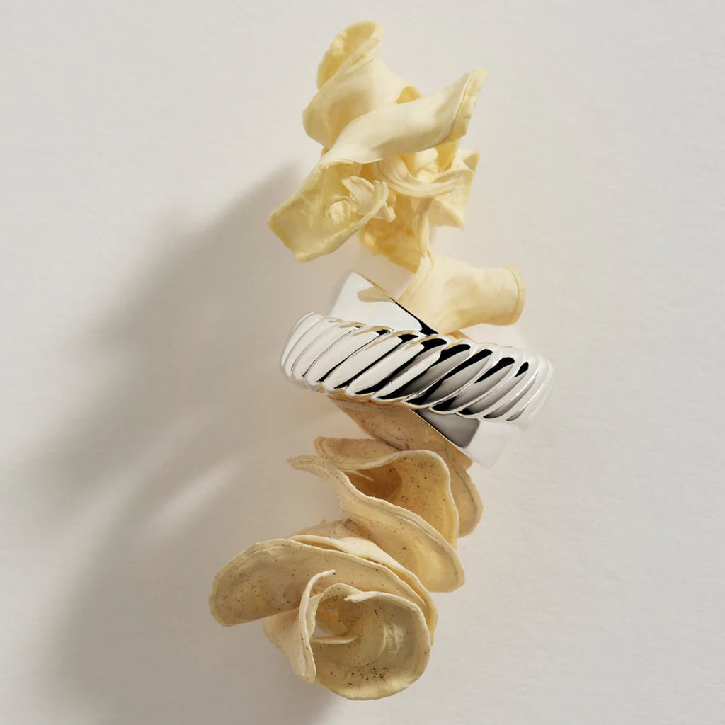 Najo Tidal Ring Silver