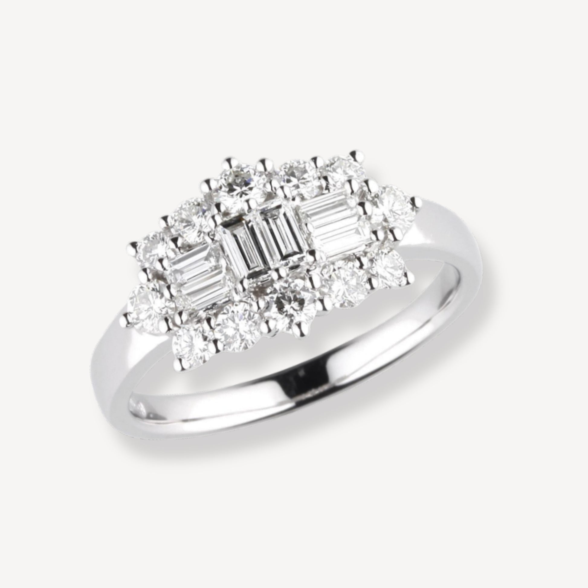 18ct Diamond Cluster Ring